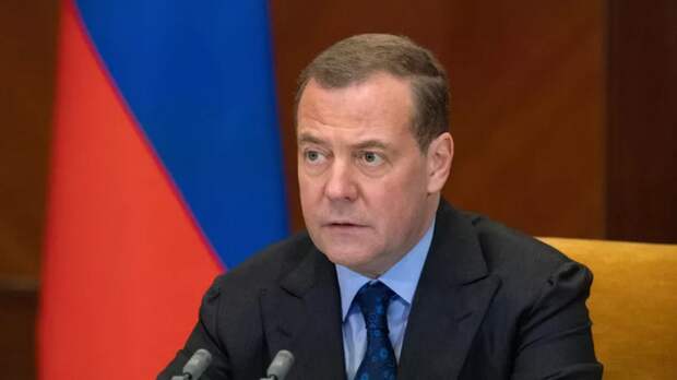 Медведев: Предлагаю давать максимальную премию за уничтожение солдат НАТО