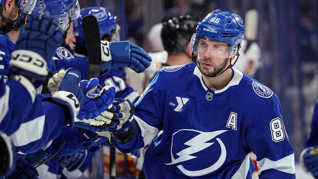 Кучеров повторил достижение Ягра за карьеру в НХЛ