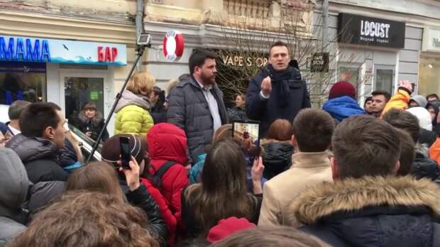 Навальный заигрался: как оппозиционер попался на мифе о «плохой России»