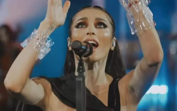 Сати Казанова показала маленькую дочь, которую родила от итальянца