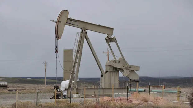 Чем высокая цена нефти очень опасна для России