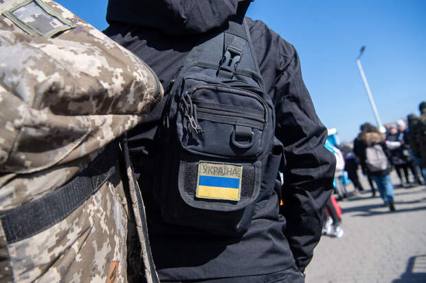 Военный ВСУ попал в плен, перепутав блиндажи