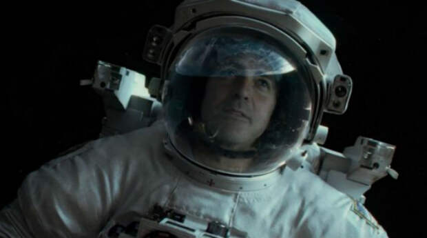 Как пить коньяк и устроить забастовку в космосе — страшные, смешные и загадочные истории астронавтов