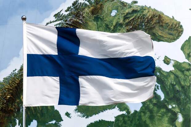 Крепость на востоке: Финляндия стягивает к границе с РФ более 100 тяжелых орудий