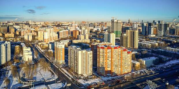 Более 850 крыш жилых домов капитально отремонтируют в Москве в 2026 году