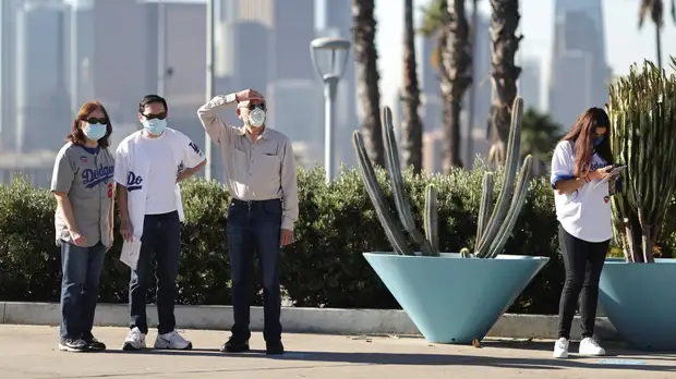 Число случаев коронавируса в США превысило 9 млн