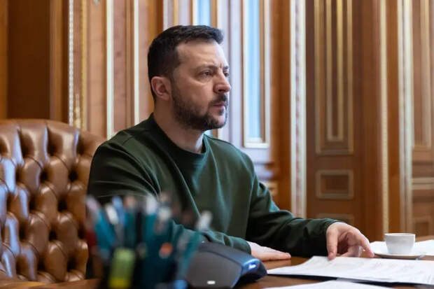 Руководство Евросоюза заявило об отсутствии претензий к Украине из-за отмены выборов