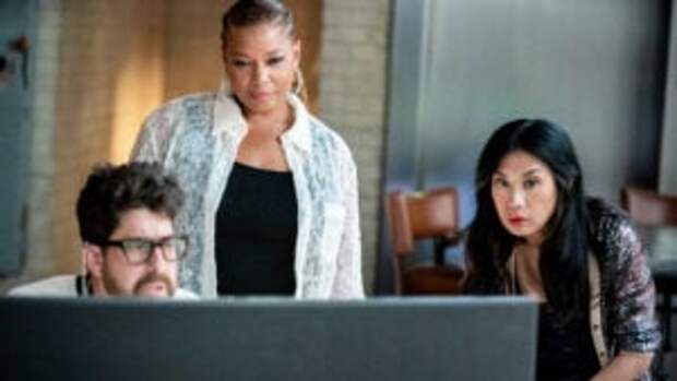 The team cracks a case on The Equalizer Season 5 Episode 8.