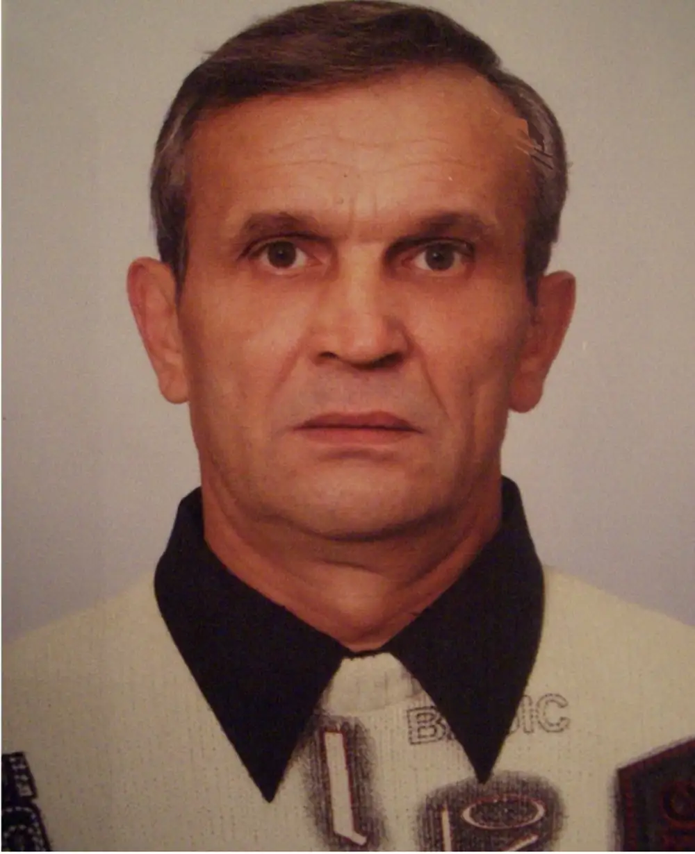 Мужчина 64 года