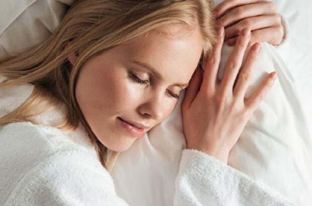 Чистота в постели: как часто менять наволочки, если кожа склонна к высыпаниям