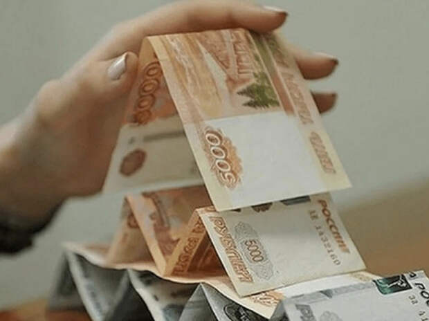 С 1 июля занять до получки станет сложнее: в чем риски