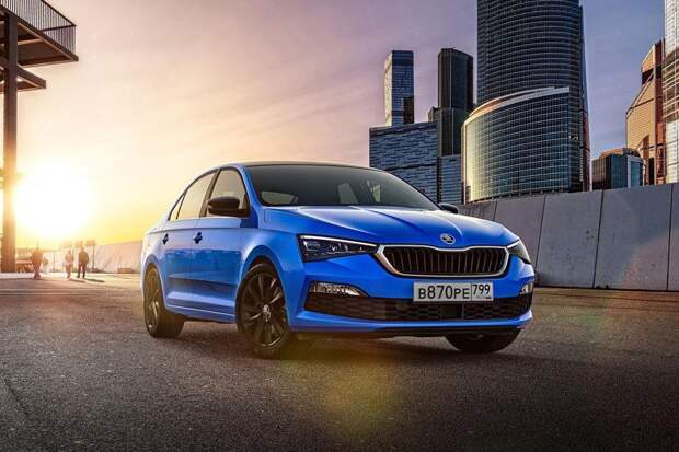 Skoda перенесла запуск Rapid в России