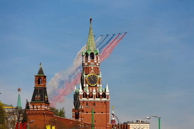 Падающие и необычные сооружения России