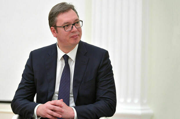 Вучич проинформировал посла России о стоящих перед Сербией вызовах
