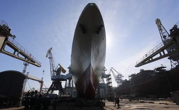 Тщетные потуги? Мантуров презентовал программу обновления гражданского флота, которая вызывает недоумение и жалость