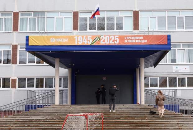 Исколовший ножом свою учительницу российский школьник описал мотив словом «гнобила»