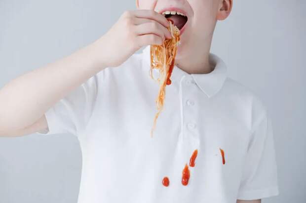 Как отстирать пятна от помидоров с одежды. Въедливые, но не вечные