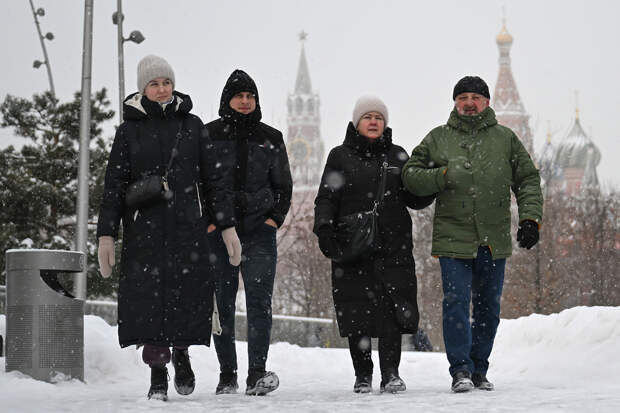 Названы любимые города россиян для поездок на новогодних праздниках