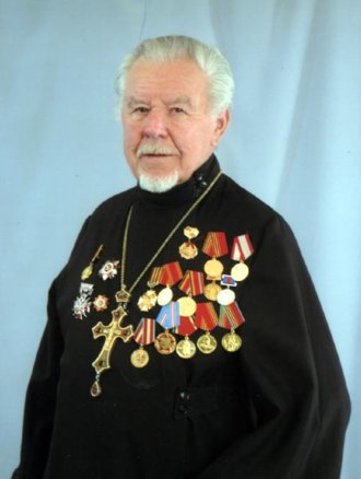 3528972_Protoierei_Arian_Pnevskii (330x438, 24Kb)