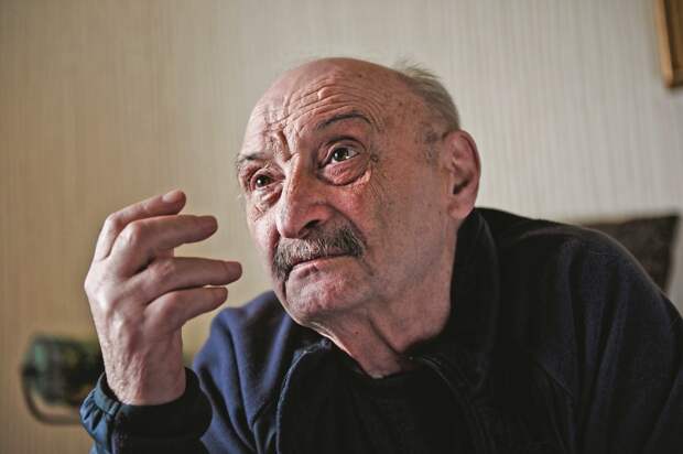 История грузинского ученого, который два года провел в волчьей стае