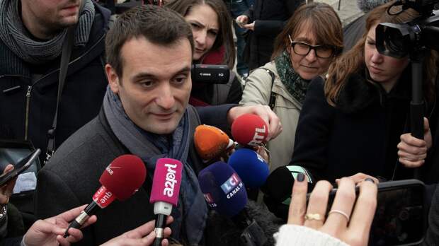 "Смеяться нам или плакать?!" Французский политик высмеял русофобию в Давосе