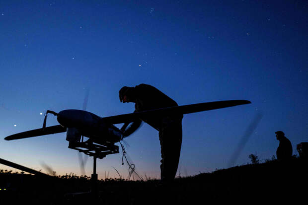 Украинские дроны совершили попытку массированной атаки на район Татарстана