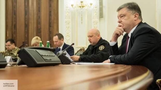 Президент собрал Военный кабинет СНБО - стало известно, зачем Порошенко и Турчинов едут в АТО и как они будут «душить» Донбасс