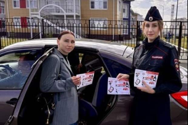 Водителям Адыгеи напомнили об обязательном использовании детских кресел