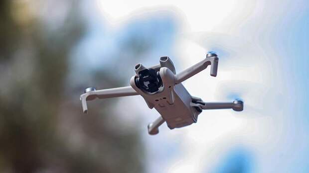 Зеленский заявил о нарушении воздушного пространства Украины венгерскими БПЛА