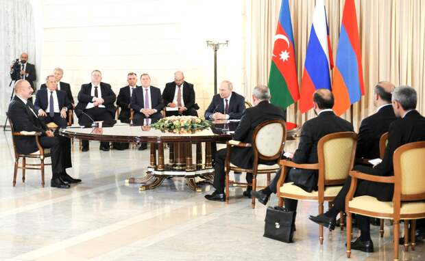 Премьер Армении очертил сроки подписания мирного соглашения с Баку