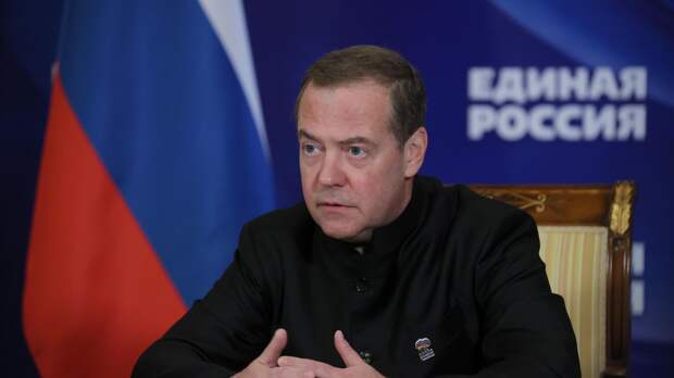 "Никаких новых звездочек": Медведев сделал Трампу жесткое предупреждение