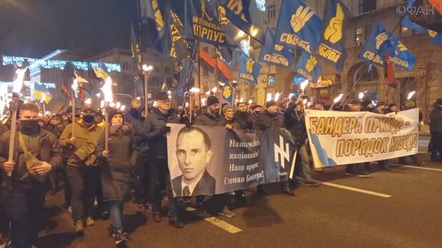Украинские националисты призвали убивать за русский язык и культуру Украинские националисты призвали убивать за русский язык и культуру