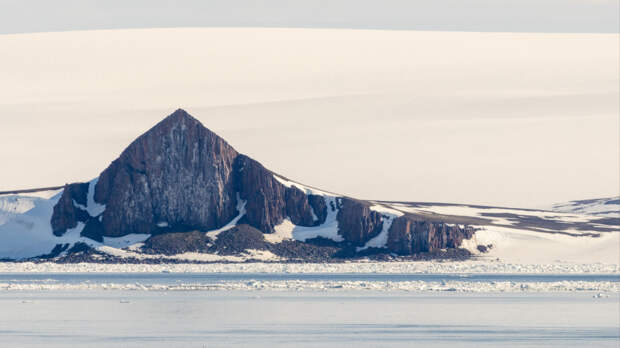 Лед под угрозой: конфликт в Иране может привести к экологической катастрофе в Арктике