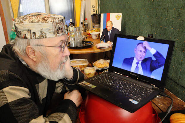 В Казахстане сразу наполовину ограничат вещание на русском языке