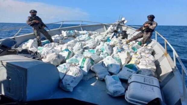 Груз в полторы тонны кокаина захвачен у берегов Сальвадора