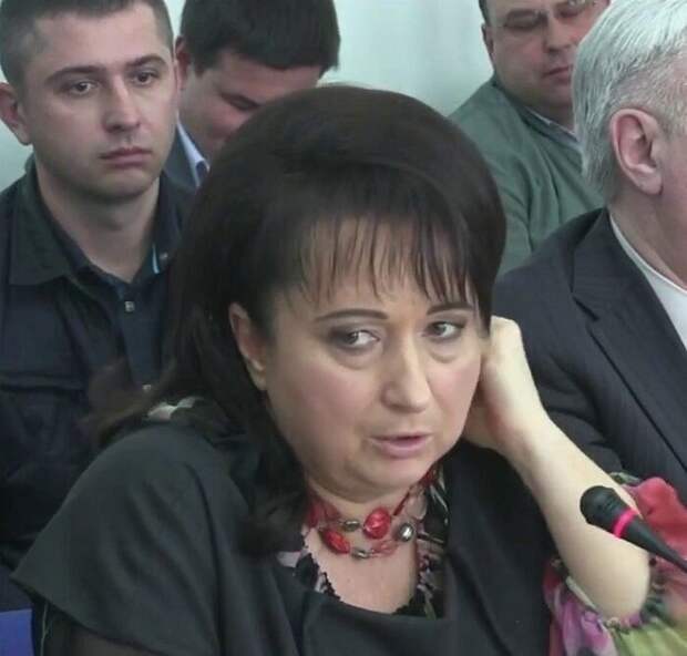 Людмила Супрун внешность, волосы, женщина, политики, прикол, прическа, юмор