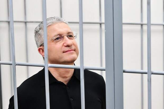 Растративший миллиарды Тимур Иванов попросил оправдать его