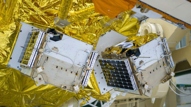 Кого озарит "Рассвет": Россия создает собственную систему спутникового интернета