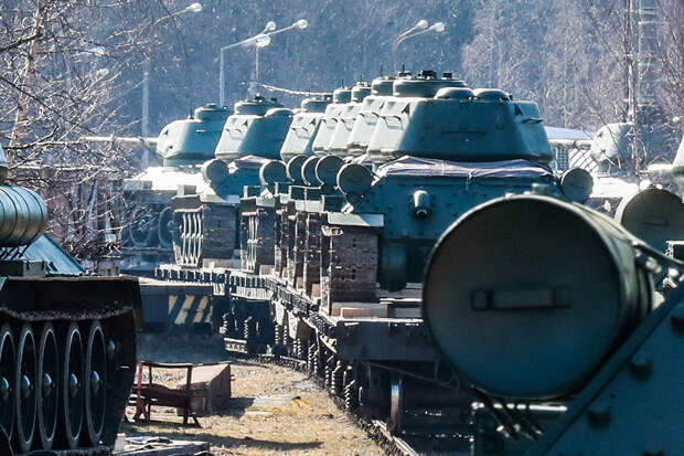 В Крым перебрасывают технику ВС из Забайкальского края В Крым перебрасывают технику ВС из Забайкальского края