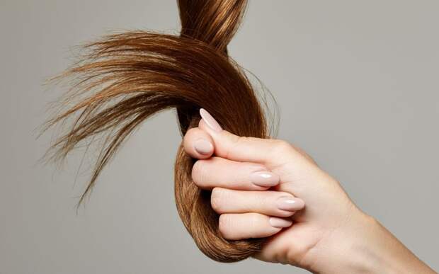 Как легко, быстро и просто привести в порядок выглядящие грязными волосы? Как легко, быстро и просто привести в порядок выглядящие грязными волосы?