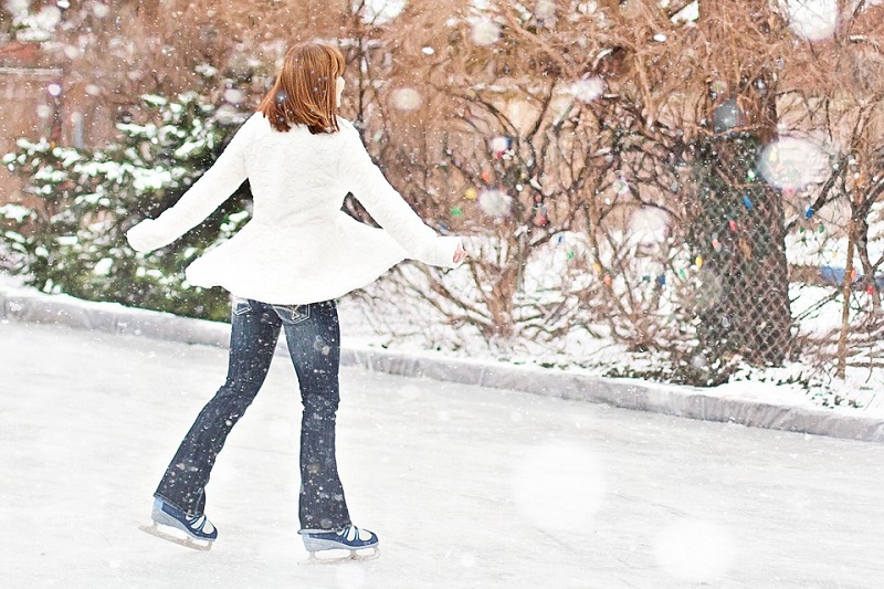 ice-skating-3002574_960_720