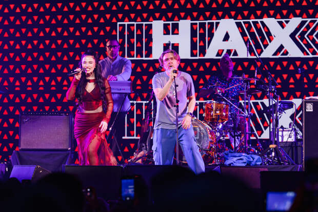 Шнуров: требования отменить концерты "Ленинграда" в Сибири губительны для русской культуры