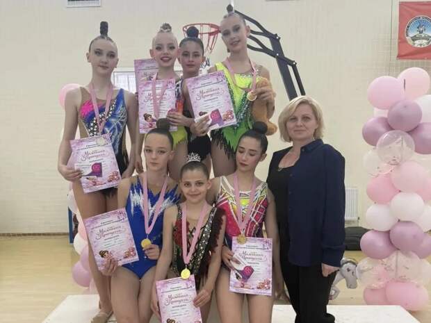 Гимнастки из Гиагинского района завоевали 25 медалей на республиканском турнире