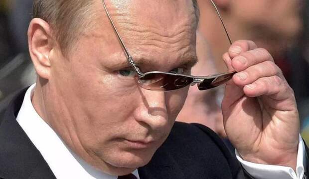 Украинец Гончаренко устроил допрос Меркель: «Путин — убийца?». Но получил отпор