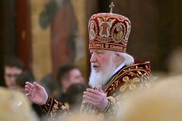 Патриарх Кирилл поздравил верующих с Воскресением Христовым