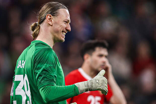 Сафонов получил одну из самых низких оценок за матч с "Анже" от Sofascore