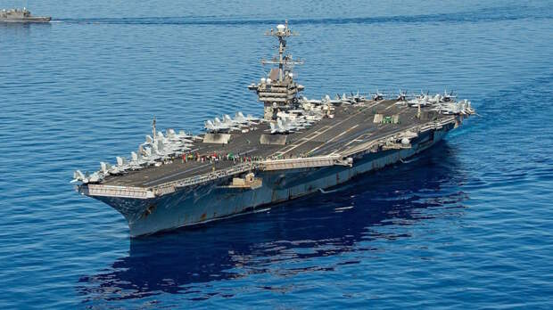 Хуситы до перемирия с США ударили по американскому авианосцу Harry Truman