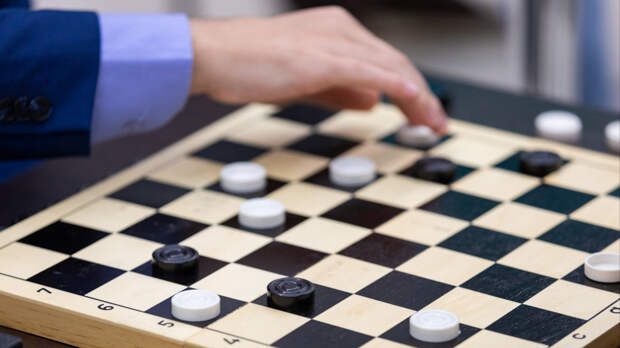 На Украине сообщили о мобилизации чемпиона мира по шашкам Аникеева