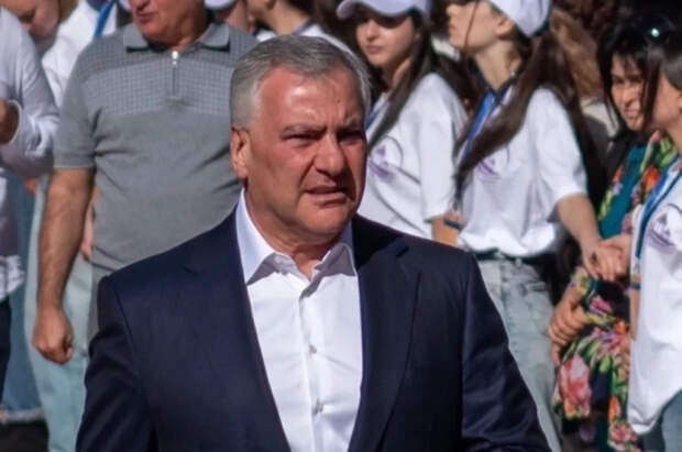 Суд постановил перевести предпринимателя Карапетяна под домашний арест