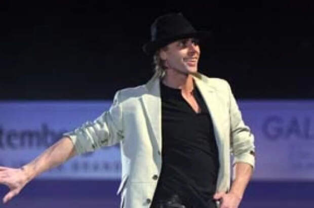 Мать Заворотнюк поблагодарила вдовца актрисы Петра Чернышева за ледовое шоу